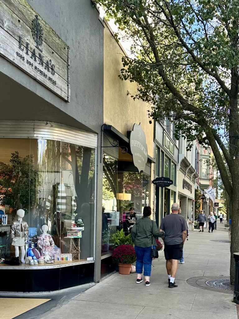 Chic shops on Front Street